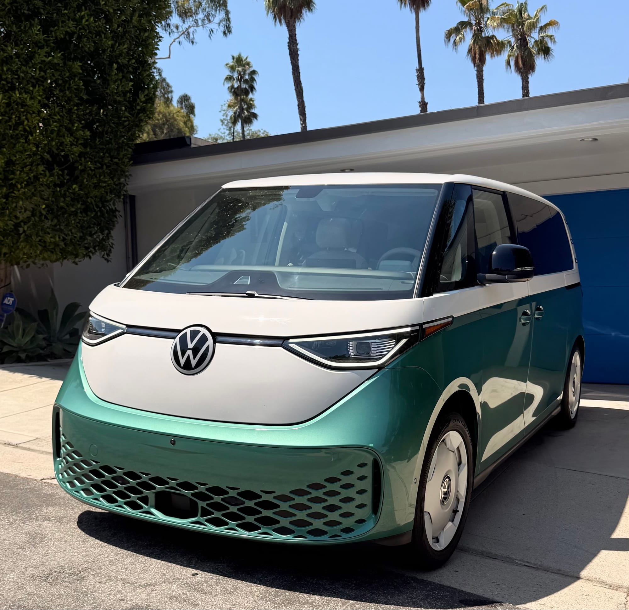 Are Minivans The Best? Yes!